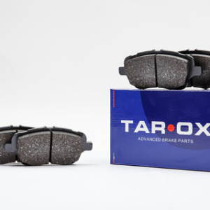 Tarox®* Komplet sprednjih zavornih ploščic Ford Performance Corsa 114 (track day)